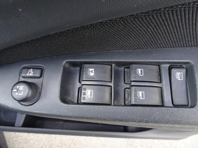 ムーヴ カスタム　Ｘリミテッド　ＳＤナビ・バックモニター・ドラレコ・スマートキー・プッシュスタート・オートエアコン・純正アルミホイール・アイドリングストップ・ドアミラーウィンカー・パンク修理キット・保証書・ロングラン保証（16枚目）