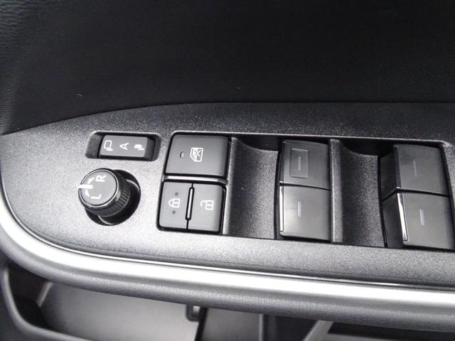 �W���̎Ԃ́A���T����ւ��܂��B�l�b�g�����Ă����X�������B