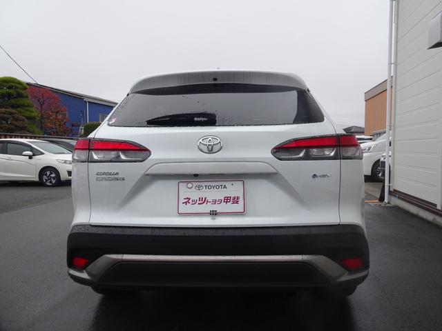 カローラクロス ハイブリッド　Ｚ　ワンオーナー・ＴＳＳ（対車両・歩行者）ＩＣＳ・ＴＣナビ・バックモニター・ＥＴＣ・Ｂｌｕｅｔｏｏｔｈオーディオ・パノラマルーフ・パワーバックドア・シートヒーター・純正アルミ・保証書・取説・ロングラン保証（10枚目）