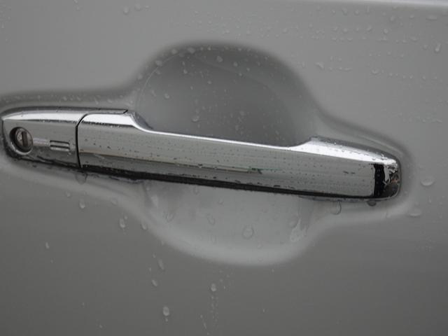 タント カスタムＸ　スマアシ（対車両・歩行者）踏み間違い防止・ＳＤナビ・ＥＴＣ・両側パワースライドドア・スマートキー・プッシュスタート・シートヒーター・純正アルミホイール・シートバックテーブル・保証書取説・ロングラン保証（13枚目）