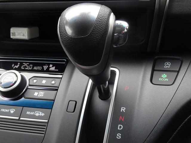 �W���̎Ԃ́A���T����ւ��܂��B�l�b�g�����Ă����X�������B