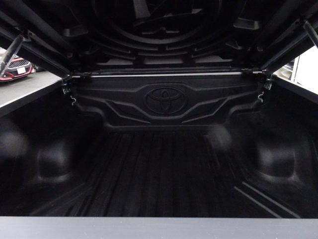 �Ԍ��̎�t���s���Ă���܂��B�X�^�b�t�ɂ��C�y�ɂ��₢���킹�������B