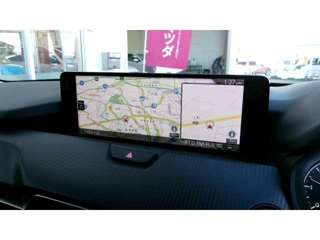 �V���b�v�I�v�V�����̃i�r���������i�r�����łȂ��I�[�f�B�I��ʂƂ̂Q��ʕ\���Ȃǂ��q�l�Ƀt�B�b�g�����}�c�R�l�Ńh���C�u�����y���݂���������