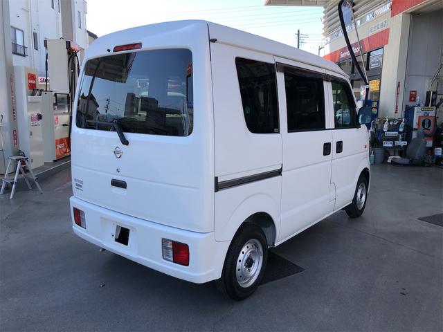 日産 ＮＶ１００クリッパーバン