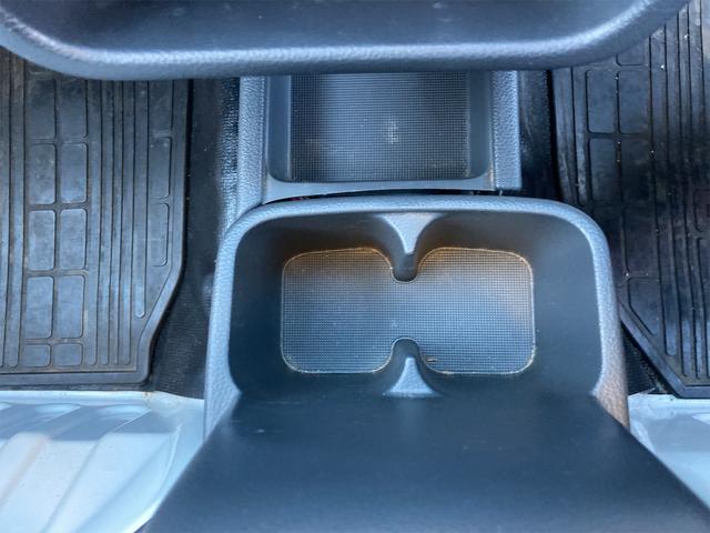 みのり　４ＷＤ　軽トラック　運転席エアバッグ　５速マニュアル　エアコン　パワステ(22枚目)