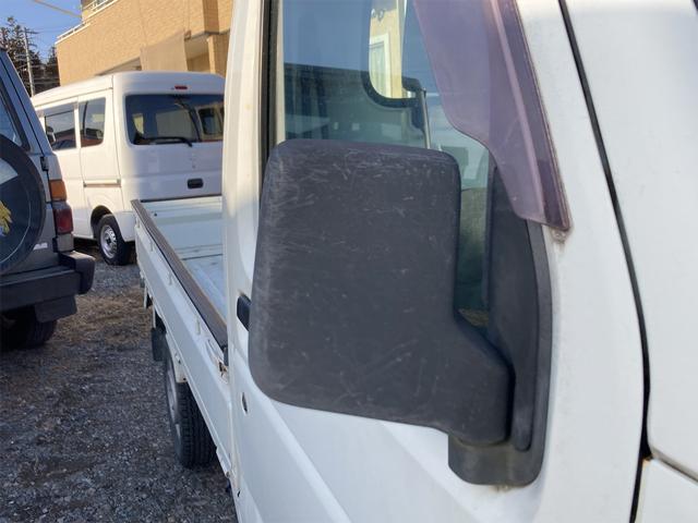 KCパワステ パートタイム4WD 高低二段切替式 5速マニュアル車 ゲートプロテクター 三方開 鳥居アングル ラジオ サイドバイザー 車検整備付(7枚目)