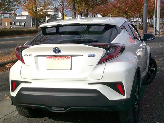 C-HR G ハイブリッド トヨタセーフティ 純正9インチSDナビTV バックカメラ Bluetooth DVD再生 ブラインドスポットモニター レーダークルーズコントロール 前席シートヒーター ハーフレザーシート(10枚目)