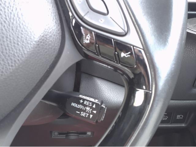 C-HR G ハイブリッド トヨタセーフティ 純正9インチSDナビTV バックカメラ Bluetooth DVD再生 ブラインドスポットモニター レーダークルーズコントロール 前席シートヒーター ハーフレザーシート(28枚目)