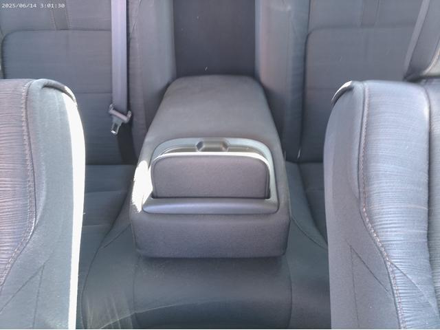 クラウンハイブリッド アスリートＳ　プリクラッシュセーフティ　令和８年１月車検　純正ナビＴＶ　Ｂｌｕｅｔｏｏｔｈ　音楽録音　ＤＶＤ再生　Ｂカメラ　レーダークルコン　スマートキー２個　ＥＴＣ車載器　ＨＩＤヘッドライト　純正１７インチアルミ（18枚目）