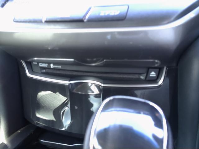 クラウンハイブリッド アスリートＳ　プリクラッシュセーフティ　令和８年１月車検　純正ナビＴＶ　Ｂｌｕｅｔｏｏｔｈ　音楽録音　ＤＶＤ再生　Ｂカメラ　レーダークルコン　スマートキー２個　ＥＴＣ車載器　ＨＩＤヘッドライト　純正１７インチアルミ（26枚目）