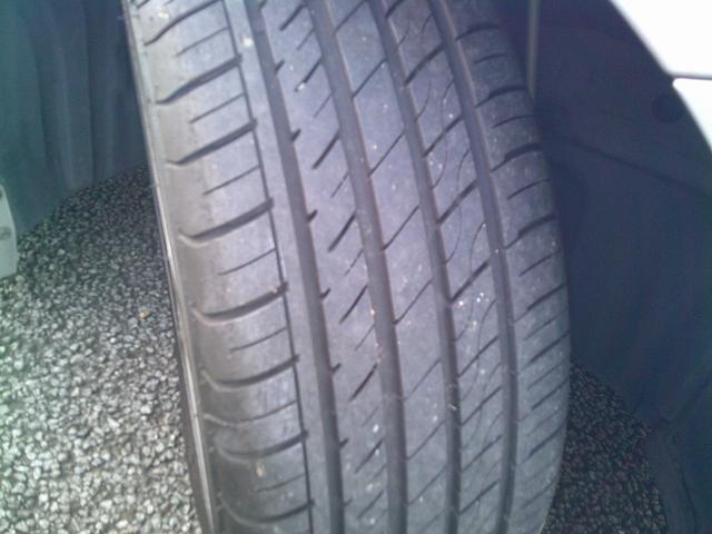 プリウス Sセーフティプラス トヨタセーフティ 駐車アシスト 純正ツーリング17インチアルミ エアロパーツ 純正SDナビTV Bモニター Bluetooth DVD再生 LEDヘッドライト フォグランプ ETC クリアランスソナー(15枚目)