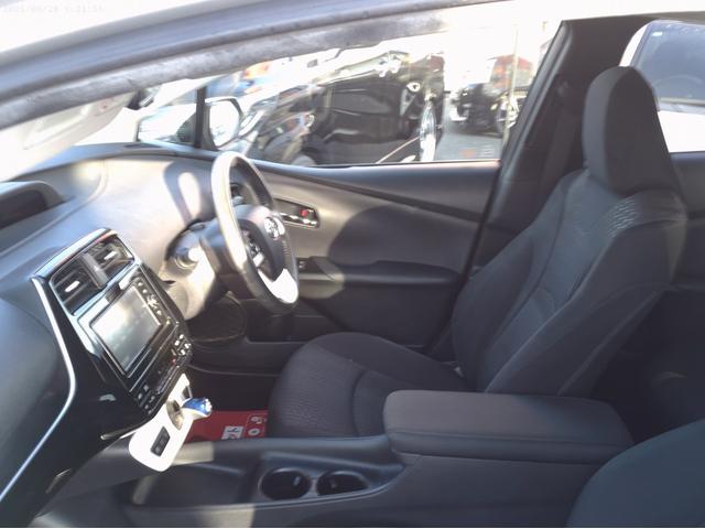 プリウス Sセーフティプラス トヨタセーフティ 駐車アシスト 純正ツーリング17インチアルミ エアロパーツ 純正SDナビTV Bモニター Bluetooth DVD再生 LEDヘッドライト フォグランプ ETC クリアランスソナー(18枚目)