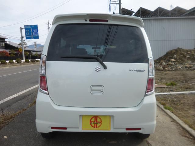 ＴＳ　ターボ　夏冬タイヤ付　ナビＴＶ　ＥＴＣ　ＨＩＤヘッドライト　タイミングチェーン車　プッシュスタート　盗難防止機能　フロントフォグランプ　ウィンカードアミラー　ドアバイザー(9枚目)