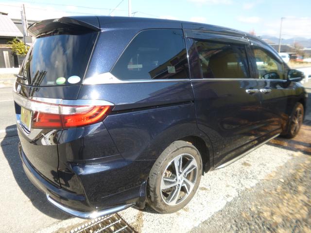 オデッセイ アブソルート・ＥＸ　衝突軽減装置付／両側電動スライド／４ＷＤ／クルコン／スマートキー／ナビＴＶ／全周囲カメラ／ＥＴＣ／天井モニター／ドラレコ（8枚目）
