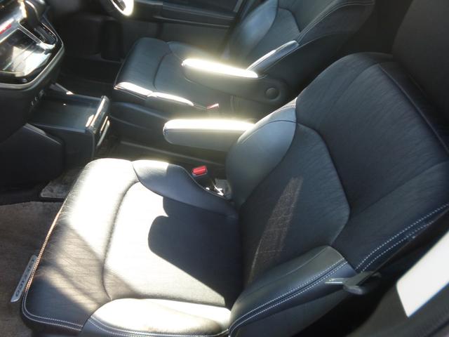 オデッセイ アブソルート・ＥＸ　衝突軽減装置付／両側電動スライド／４ＷＤ／クルコン／スマートキー／ナビＴＶ／全周囲カメラ／ＥＴＣ／天井モニター／ドラレコ（14枚目）