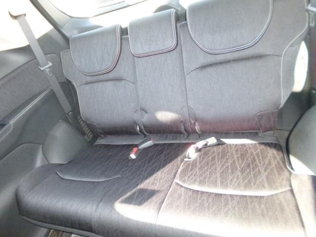 オデッセイ アブソルート・ＥＸ　衝突軽減装置付／両側電動スライド／４ＷＤ／クルコン／スマートキー／ナビＴＶ／全周囲カメラ／ＥＴＣ／天井モニター／ドラレコ（17枚目）