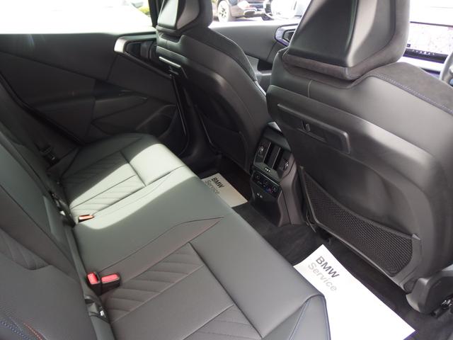 Ｘ３ ２０ｄ　ｘＤｒｉｖｅ　Ｍスポーツ　コンフォートパッケージ　パノラマガラスサンルーフ　ステアリングヒーティングハーマンカードン　２０インチホイール　ドライビングアシスト　ハーマンカードンスピーカー　ワイヤレスチャージング　地デジテレビ（40枚目）