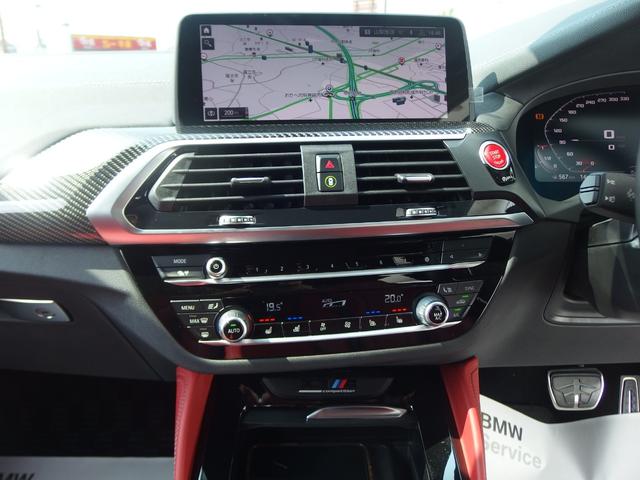 Ｘ３ Ｍ コンペティション　パノラマガラスサンルーフ　ハーマンカードンスピーカー　２１ＡＷ　ドライビングアシスト　パーキングアシスト　アダプディブＬＥＤヘッドライト　地デジチューナー　コネクティットＤ　ヘッドアップディスプレイ（32枚目）