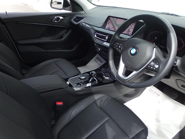 １シリーズ １１８ｄ　プレイ　ｉドライブナビゲーションパッケージ　ハイラインパッケージ　コンフォートパッケージ　ストレージパッケージ　ワイヤレスチャージング　パーキングアシスト　ドライビングアシスト　ＬＥＤヘッドライト（12枚目）