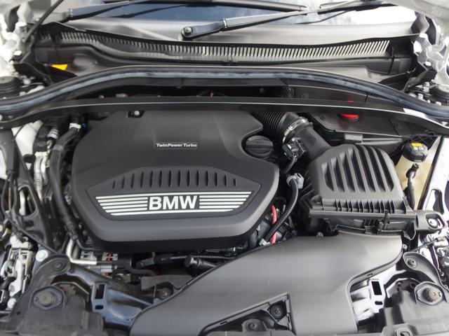 １シリーズ １１８ｄ　プレイ　ｉドライブナビゲーションパッケージ　ハイラインパッケージ　コンフォートパッケージ　ストレージパッケージ　ワイヤレスチャージング　パーキングアシスト　ドライビングアシスト　ＬＥＤヘッドライト（43枚目）