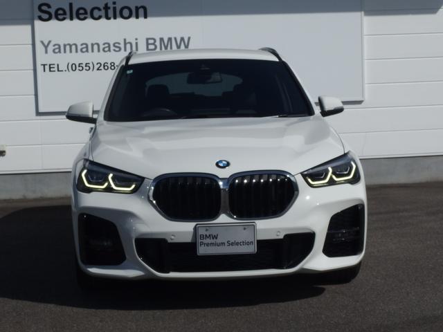 Ｘ１ ｓＤｒｉｖｅ　１８ｉ　Ｍスポーツ　コンフォートパッケージ　ライトパッケージ　１８ＡＷ　ドライビングアシスト　パーキングアシスト　レインセンサー　オートライト　Ｂｌｕｅｔｏｏｔｈ　ＵＳＢオーディオインターフェイス　ストレージパッケージ（2枚目）