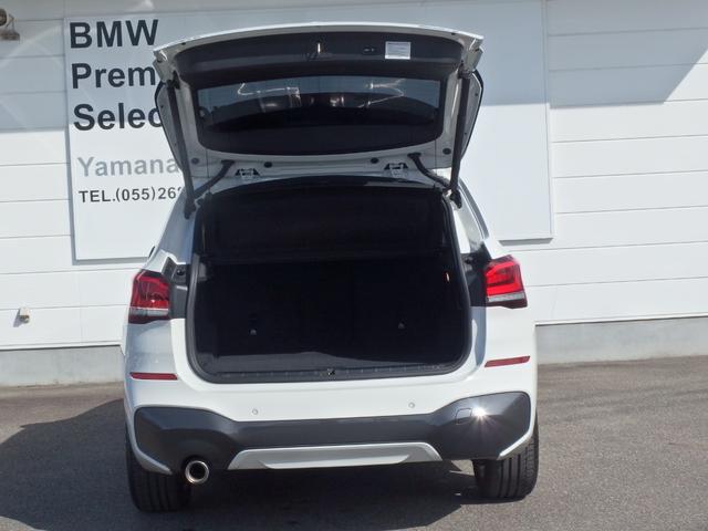 Ｘ１ ｓＤｒｉｖｅ　１８ｉ　Ｍスポーツ　コンフォートパッケージ　ライトパッケージ　１８ＡＷ　ドライビングアシスト　パーキングアシスト　レインセンサー　オートライト　Ｂｌｕｅｔｏｏｔｈ　ＵＳＢオーディオインターフェイス　ストレージパッケージ（6枚目）