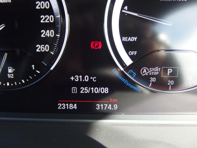 Ｘ１ ｓＤｒｉｖｅ　１８ｉ　Ｍスポーツ　コンフォートパッケージ　ライトパッケージ　１８ＡＷ　ドライビングアシスト　パーキングアシスト　レインセンサー　オートライト　Ｂｌｕｅｔｏｏｔｈ　ＵＳＢオーディオインターフェイス　ストレージパッケージ（13枚目）