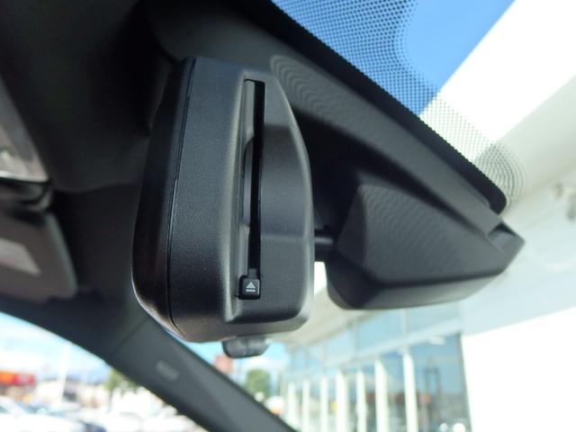 Ｘ１ ｓＤｒｉｖｅ　１８ｉ　Ｍスポーツ　コンフォートパッケージ　ライトパッケージ　１８ＡＷ　ドライビングアシスト　パーキングアシスト　レインセンサー　オートライト　Ｂｌｕｅｔｏｏｔｈ　ＵＳＢオーディオインターフェイス　ストレージパッケージ（14枚目）