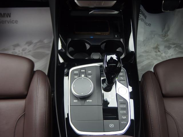 X3 xDrive 20d Mスポーツ セレクトパッケージ 19AW パーキングアシストプラス ドライビングアシスト ヘッドアップディスプレイ リバースアシスト アダプティブLEDヘッドライト LEDテールライト オートマチックテールゲート(31枚目)