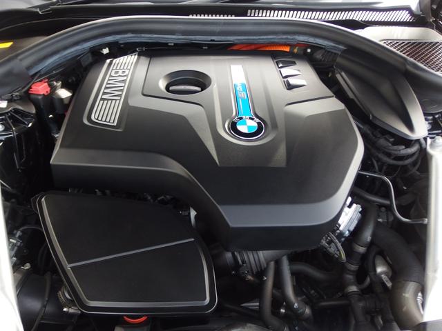 エンジンルームになります。