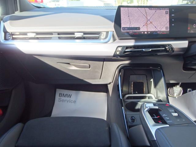 助手席側になります。