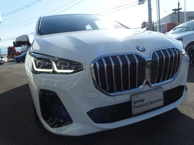 アダプディブＬＥＤヘッドライトになります。