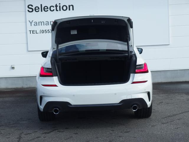 3シリーズ 320d xDrive Mスポーツ 18AW ドライビングアシストプロフェッショナル アダプディブLEDヘッドライト ハイビームアシスタント パーキングアシスト USBオーディオインターフェイス Bluetooth HDDナビ(6枚目)