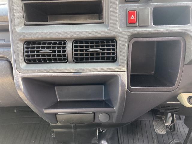 サンバートラック 　４ＷＤ　軽トラック　５速マニュアル　ＥＴＣ　エアコン　運転席エアバッグ　修復歴なし　車検令和６年４月（23枚目）