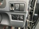 クロスアドベンチャー 4WD 5速マニュアル リフトアップ CD/MD ETC シートヒーター キーレスエントリー 衝突安全ボディ 16インチアルミ ライトレベライザー ウインカー付き電動格納ドアミラー メッキグリル(56枚目)
