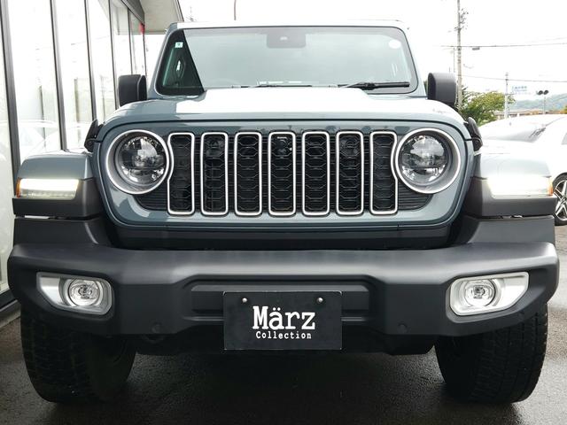 ジープ・ラングラーアンリミテッド 　アンリミテッド　サハラ　ローンチＥＤ　　４ＷＤ　マイナーチェンジ後モデル　レザーシート　　シートヒーター　純正ナビゲーション　ワンオーナー　禁煙車　新車保証付き（20枚目）