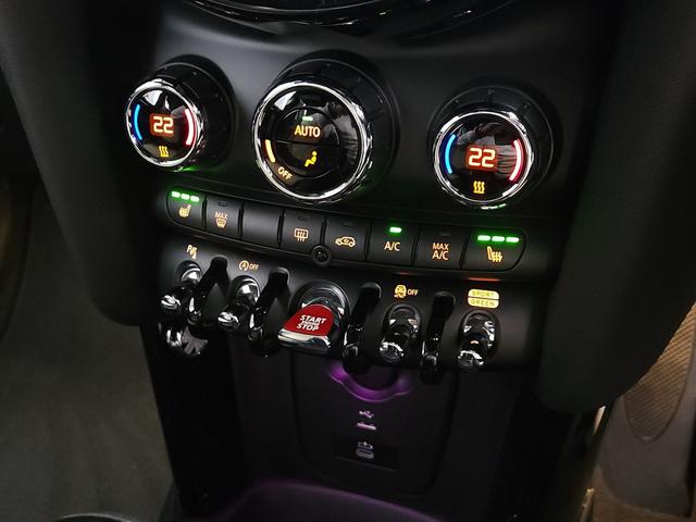 MINI クーパーS 3ドア レゾリュートED DCT シートヒーター 禁煙車 新車保証(10枚目)