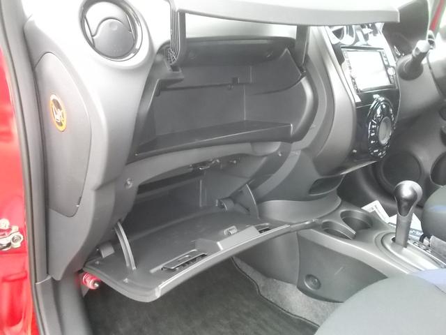 ノート X FOUR ブラックアロー 4WD ナビ フルセグTV バックカメラ 全周囲モニター ドライブレコーダー ETC プッシュスタート LEDヘッドライト オートエアコン 横滑り防止 純正アルミ 純正フロアマット(18枚目)