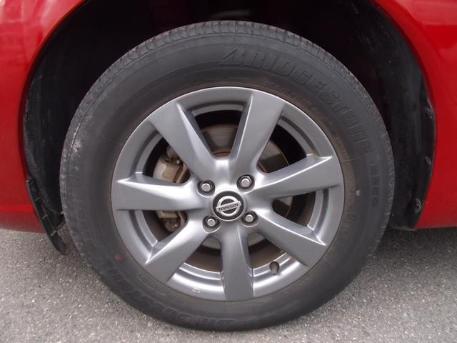 ノート X FOUR ブラックアロー 4WD ナビ フルセグTV バックカメラ 全周囲モニター ドライブレコーダー ETC プッシュスタート LEDヘッドライト オートエアコン 横滑り防止 純正アルミ 純正フロアマット(24枚目)