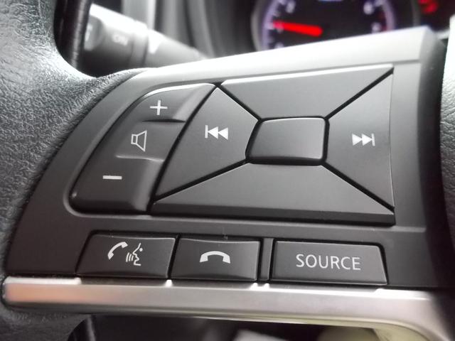 ノート X FOUR ブラックアロー 4WD ナビ フルセグTV バックカメラ 全周囲モニター ドライブレコーダー ETC プッシュスタート LEDヘッドライト オートエアコン 横滑り防止 純正アルミ 純正フロアマット(29枚目)