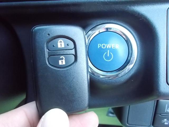 アクア リルヴィーS フロアAT ワンオーナー ナビ フルセグTV バックカメラ ドライブレコーダー プッシュスタート ETC シートヒーター アイドリングストップ ウインカーミラー 純正アルミホイール 純正フロアマット(19枚目)