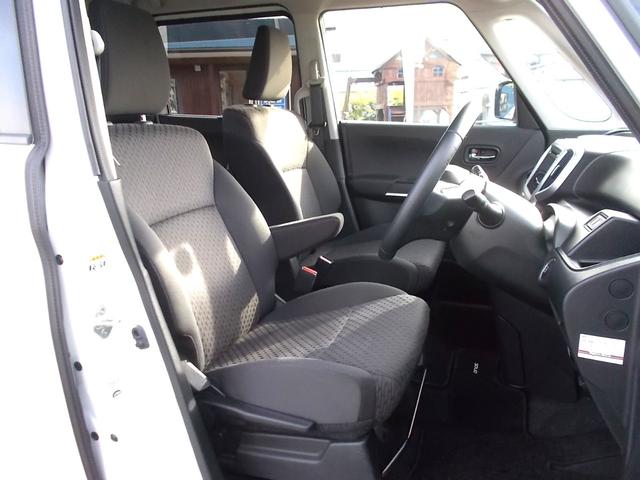 ソリオ ハイブリッドＭＺ　４ＷＤ　ワンオーナー　ナビ　バックカメラ　全方位モニター　両側電動スライドドア　プッシュスタート　ＥＴＣ　クルーズコントロール　シートヒーター　アイドリングストップ　純正アルミ　純正フロアマット（5枚目）