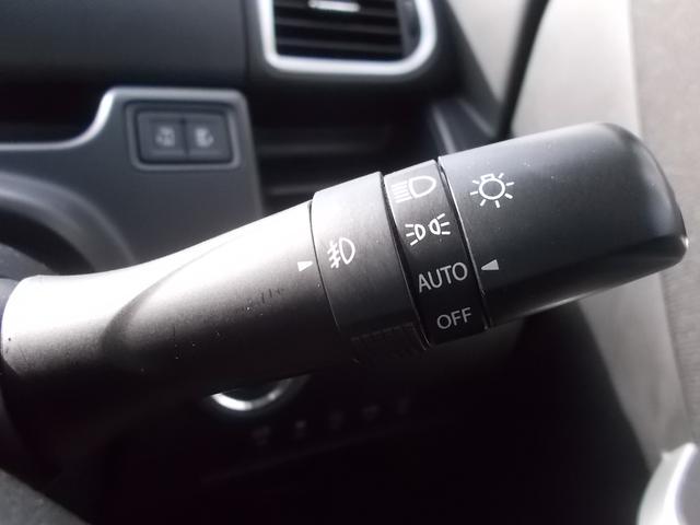 ソリオ ハイブリッドＭＺ　４ＷＤ　ワンオーナー　ナビ　バックカメラ　全方位モニター　両側電動スライドドア　プッシュスタート　ＥＴＣ　クルーズコントロール　シートヒーター　アイドリングストップ　純正アルミ　純正フロアマット（15枚目）