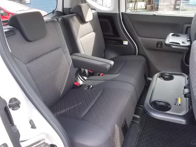 ソリオ ハイブリッドＭＺ　４ＷＤ　ワンオーナー　ナビ　バックカメラ　全方位モニター　両側電動スライドドア　プッシュスタート　ＥＴＣ　クルーズコントロール　シートヒーター　アイドリングストップ　純正アルミ　純正フロアマット（22枚目）