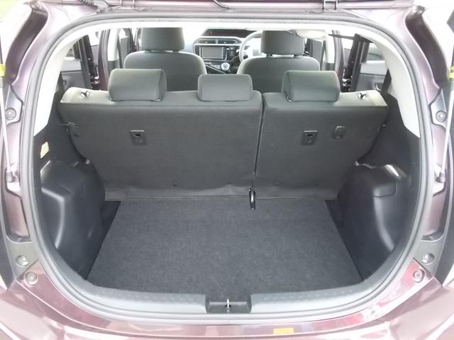 アクア Ｓ　ナビＴＶ　Ｂｌｕｅｔｏｏｔｈ接続　ＥＴＣ　レーンアシスト　衝突被害軽減ブレーキ　オートマチックハイビーム　キーレス　オートエアコン　アルミ　純正フロアマット　走行距離８．８万キロ　車検令和８年３月まで（16枚目）