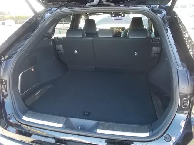 ハリアー Z レザーパッケージ 4WD ナビ フルセグTV バックカメラ エアロ 電動シート 革シート シートヒーター クルーズコントロール ETC プッシュスタート LEDヘッドライト 電動リアゲート 純正アルミ 純正フロアマット(28枚目)