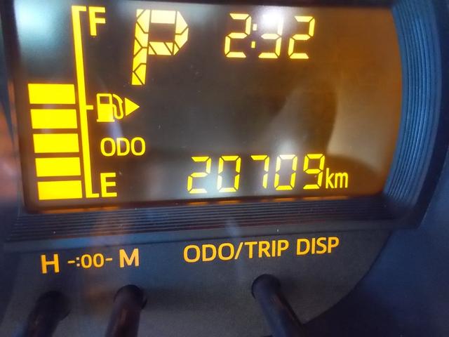 ハイゼットカーゴ スペシャルSAIII ハイルーフ 4WD ワンオーナー 両側スライドドア オートマチックハイビーム アイドリングストップ エアコン パワーステアリング ABS 衝突防止 エアバッグ 横滑り防止 純正フロアマット 修復歴有(7枚目)