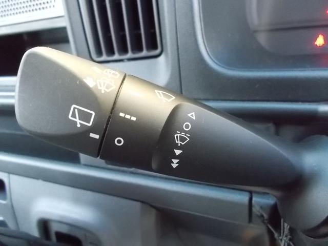 ハイゼットカーゴ スペシャルSAIII ハイルーフ 4WD ワンオーナー 両側スライドドア オートマチックハイビーム アイドリングストップ エアコン パワーステアリング ABS 衝突防止 エアバッグ 横滑り防止 純正フロアマット 修復歴有(12枚目)