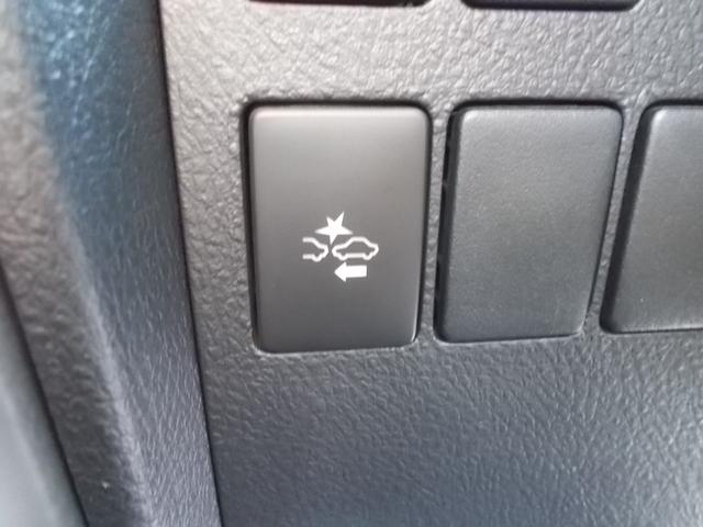 ヴェルファイア ２．５Ｚ　Ｇエディション　４ＷＤ　７人乗　両側電動スライド　ナビＴＶ　バックカメラ　全方位カメラ　パワーシート　電動リアゲート　クルーズコントロール　ＥＴＣ　プッシュスタート　アイドリングストップ　純正アルミ　純正フロアマット（19枚目）