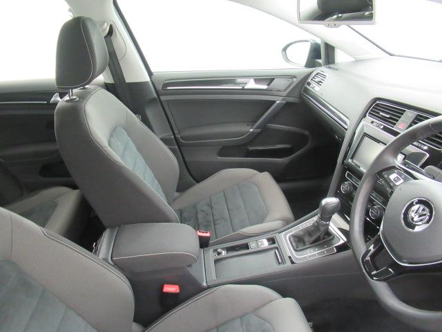 ゴルフ フォルクスワーゲン tsiハイラインブルーモーションテクノロジー 認定中古車 キーレスエントリー 盗難防止システム 記録簿 サイドエアバッグ 横滑り防止装置 ナビ バックカメラの中古車詳細 中古車検索ならkurutown クルタウン ゴルフ フォルクスワーゲン tsiハイラインブルーモーションテクノロジー 認定中古車 キーレスエントリー 盗難防止システム 記録簿 サイドエアバッグ 横滑り防止装置 ナビ バックカメラの中古車詳細 中古車検索ならkurutown クルタウン